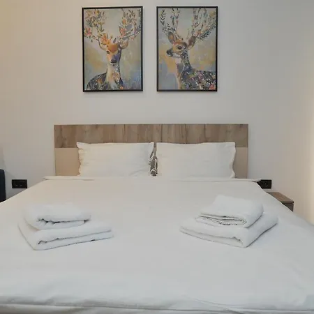 Milmari - Lux 公寓式酒店 3*