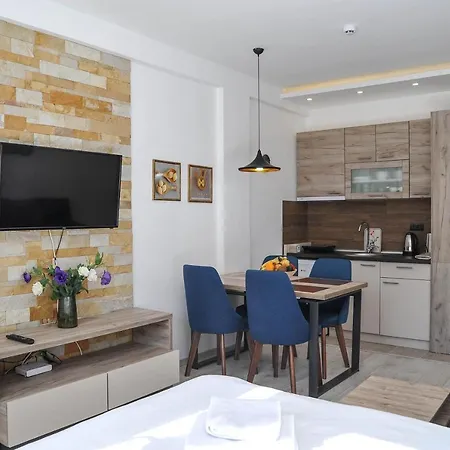 公寓式酒店 Milmari - Lux 3*