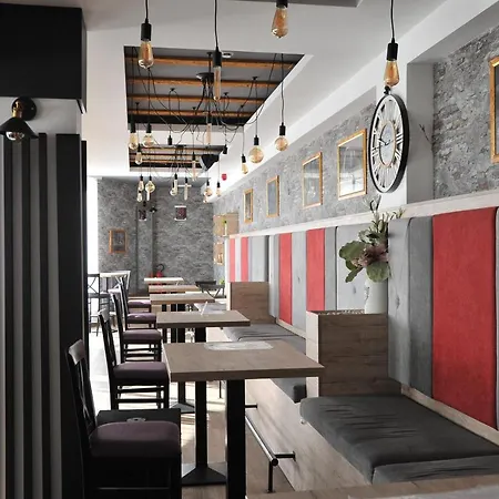 Milmari - Lux 公寓式酒店 3*